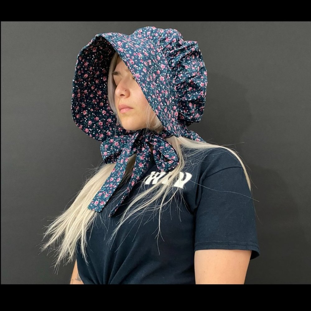 Vintage Calico Floral Bonnet